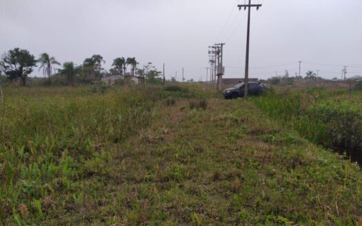 Terreno à Venda