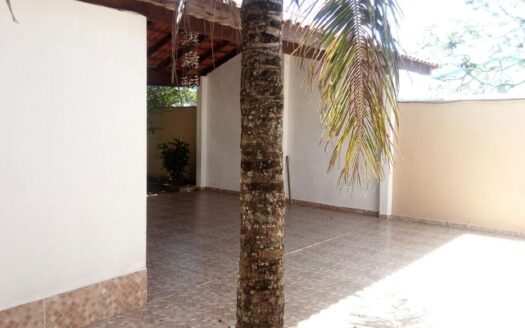 Casa a venda no balneário Adriana próximo a lagoa