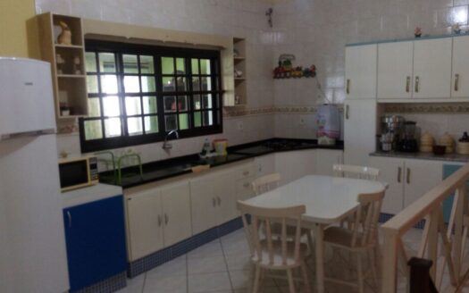 Casa a venda no balneário Adriana próximo a lagoa