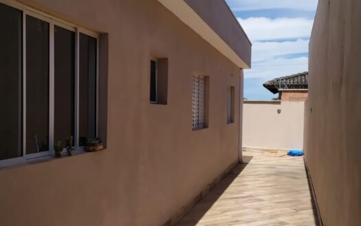 Casa no condomínio Rio Verde, Iguape/SP