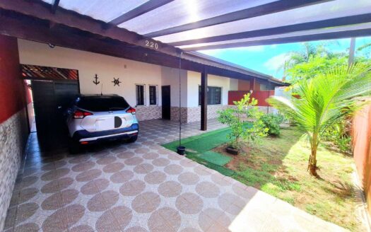 Casa no Balneário Adriana